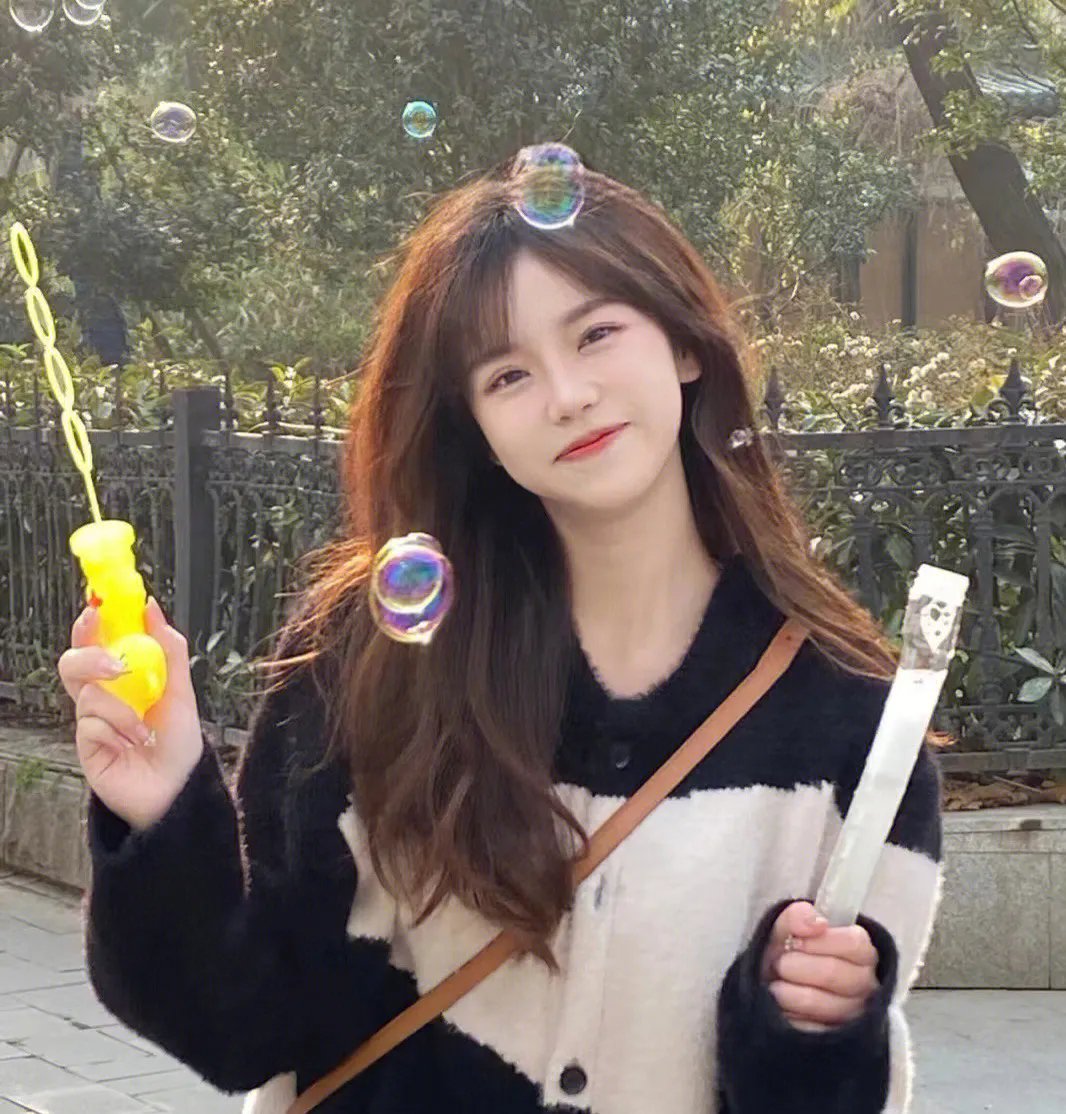 重生美艳少妇变女王